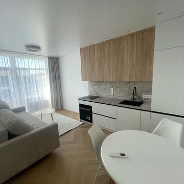 Незалежності України вул., 19-А