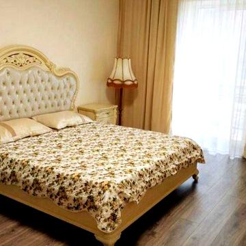 Базарна вул., 16