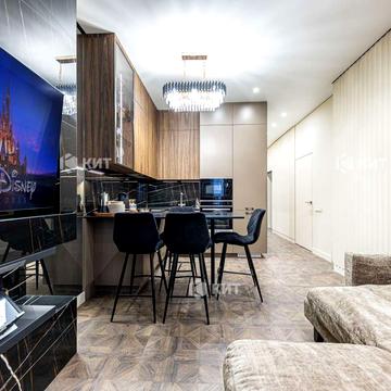 Ботанічна вул., 2