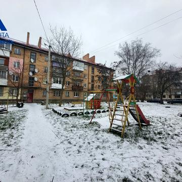 Президента Грушевського просп., 6