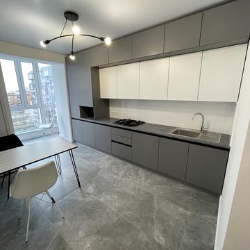 Подільська вул., 10/3