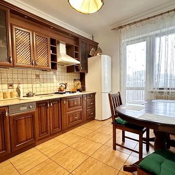 Вука Караджича вул., 29а