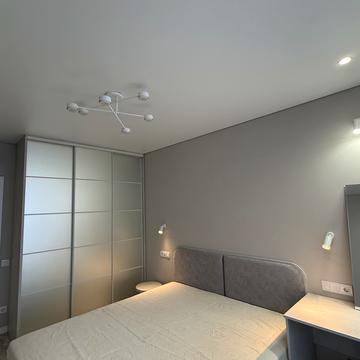 Дніпровська набережна вул., 15-Є