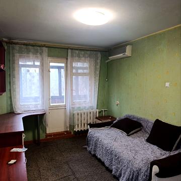 Героїв Крут вул. (Валентини Терешкової), 32а