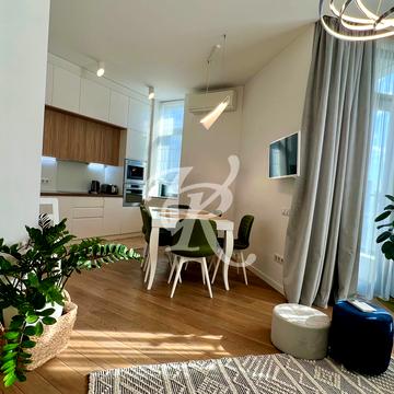 Болсуновська вул. (Сергія Струтинського), 2