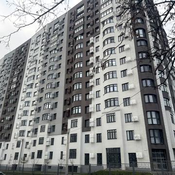 Ботанічна вул., 2