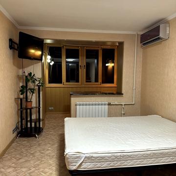 Штабний пров., 6