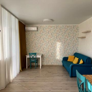 Академіка Заболотного вул., 15-В