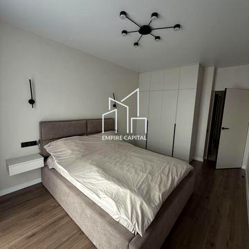 Під Голоском вул., (Будинок 4)