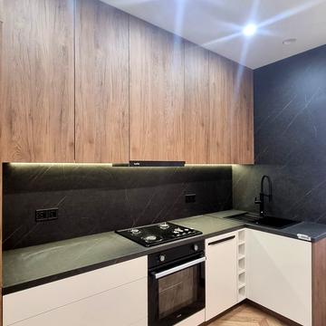 Свободи вул., 3-С