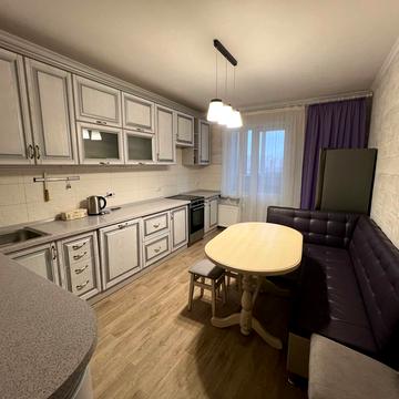 Михайла Максимовича вул. (Онуфрія Трутенка), 7-В