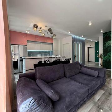 Антоновича вул. (Горького), 74