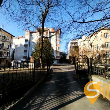 Івана Горбачевського вул. (), 16