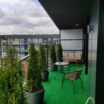 Вячеслава Чорновола просп. (), 16ж