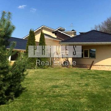 Абрикосовий пров.