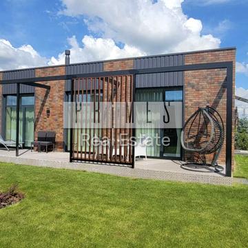 Вишнева вул.