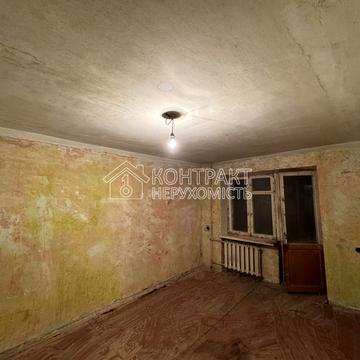 Катаєва вул., 13