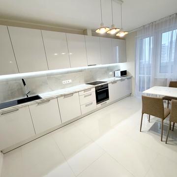 Краківська вул., 27