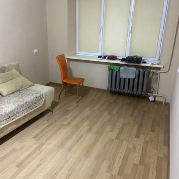 Бориса Грінченка вул., 2а