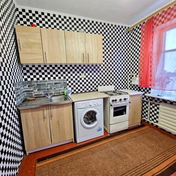 Тернопільська вул., 28