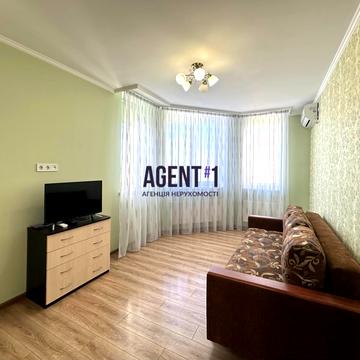 Львівська вул., 1а к6