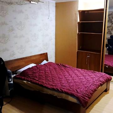 Князя Романа вул. (), 24