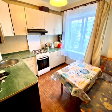 Берестейський просп. (Перемоги), 19