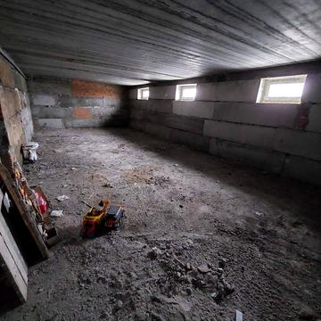 Старосільська вул., 1