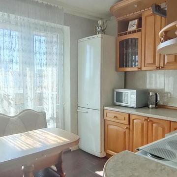 Левка Лукяненка вул. (Маршала Тимошенка), 11