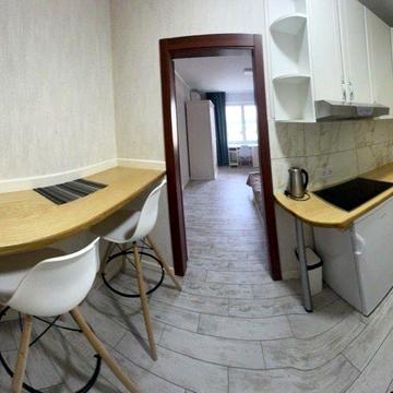 Балтійський пров., 5