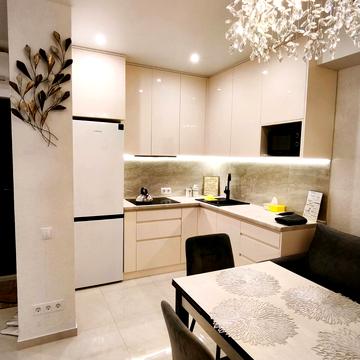 Літературна вул., 8