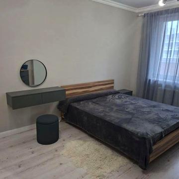 Академіка Глушкова просп., 9-Д