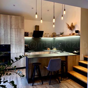 Єньківська вул., 31