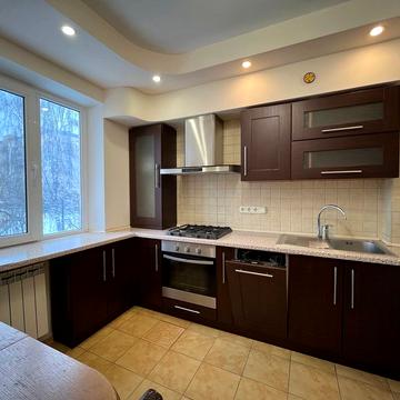 Симона Петлюри вул. (Черняховського), 21-А