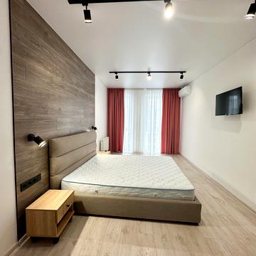 Малоголосківська вул., 32