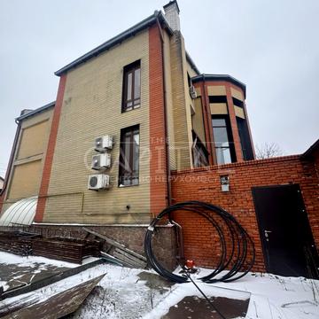 Посольська