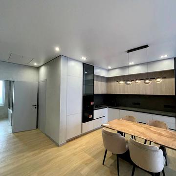 Бориса Лятошинського вул. (1 Травня)