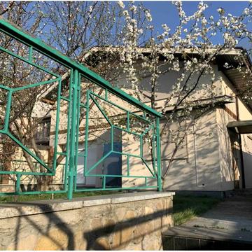 Київська вул.