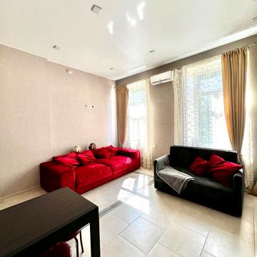 Велика Арнаутська вул., 27