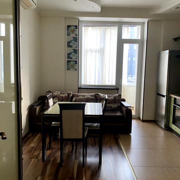 Василя Тютюнника вул. (Анрі Барбюса), 37/1