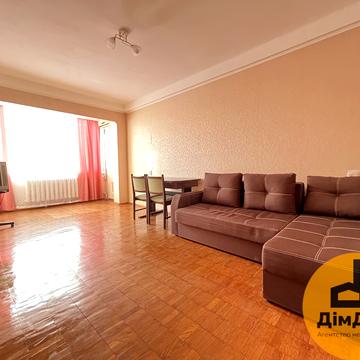 Ентузіастів вул., 11/1