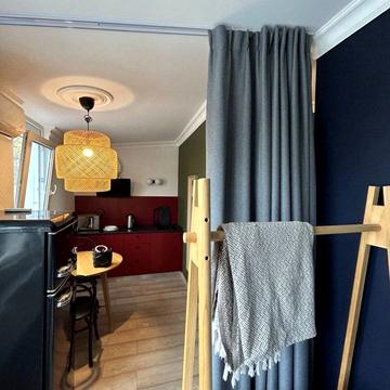 Затишна вул., 6