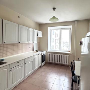 Василя Верховинця вул., 10