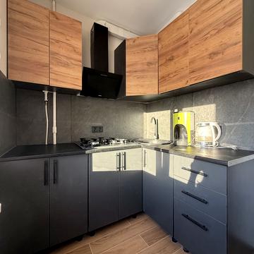 Вацлава Гавела бульв. (Івана Лепсе), 21-В