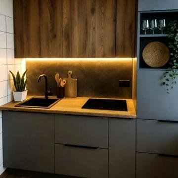 Межова вул., 10