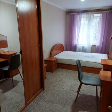 Щусєва вул., 3