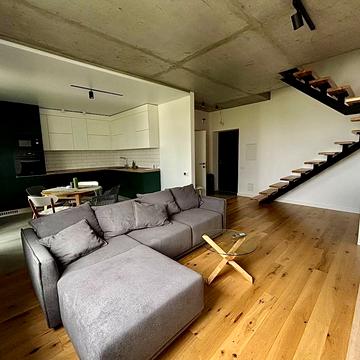 Коломийський пров., 6