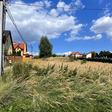 Салютна вул.