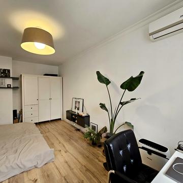 Жамбила Жабаєва вул. (Кузьминська), 22