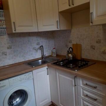 Вацлава Гавела бульв. (Івана Лепсе), 7